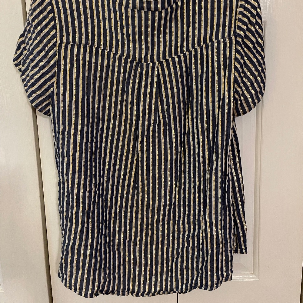 Torrid blouse - Picture 3 of 4
